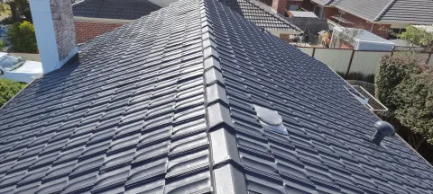 Professional roof painters in Berwick